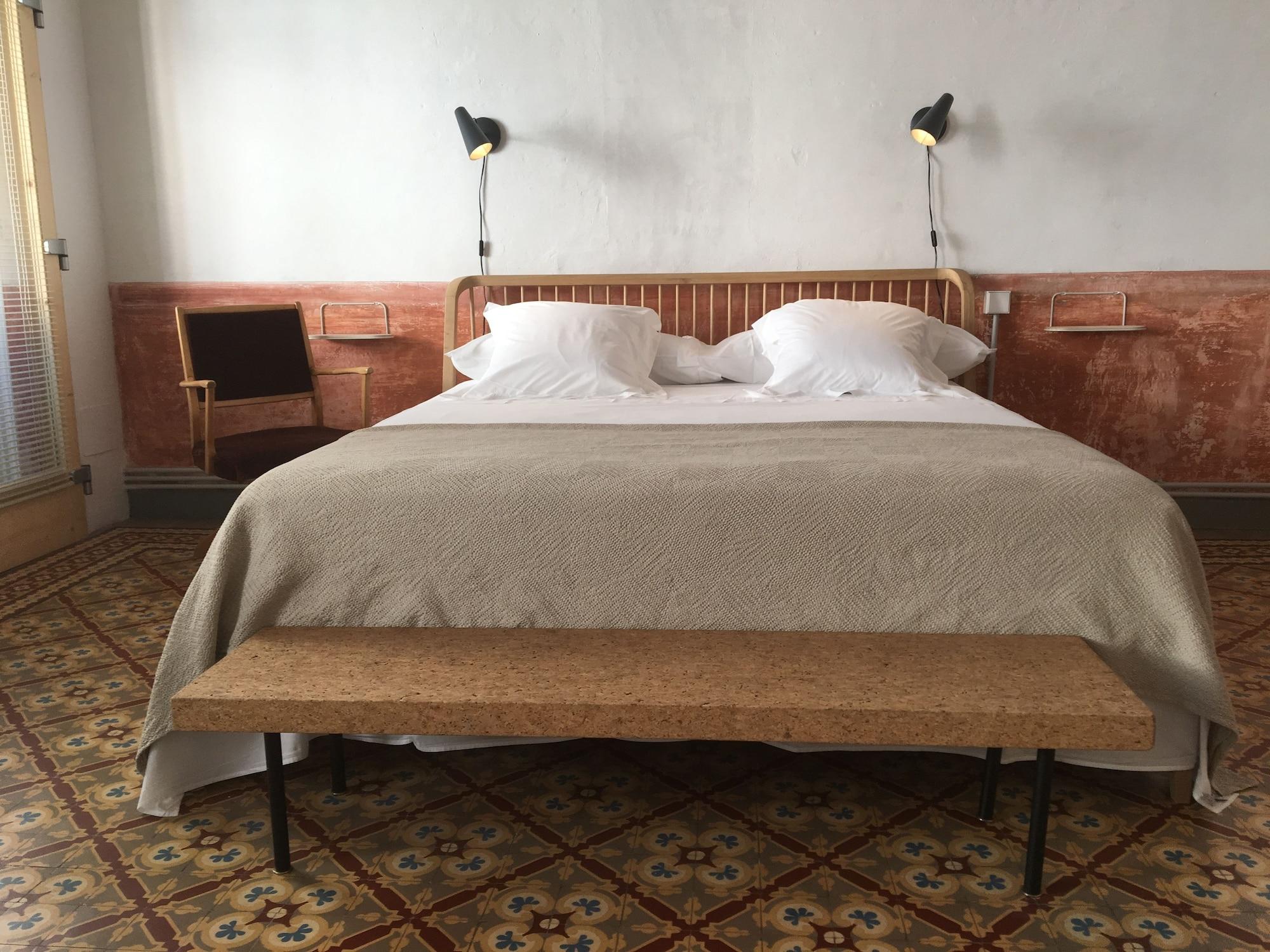 Hotel Hevresac Singular & Small 马翁 外观 照片